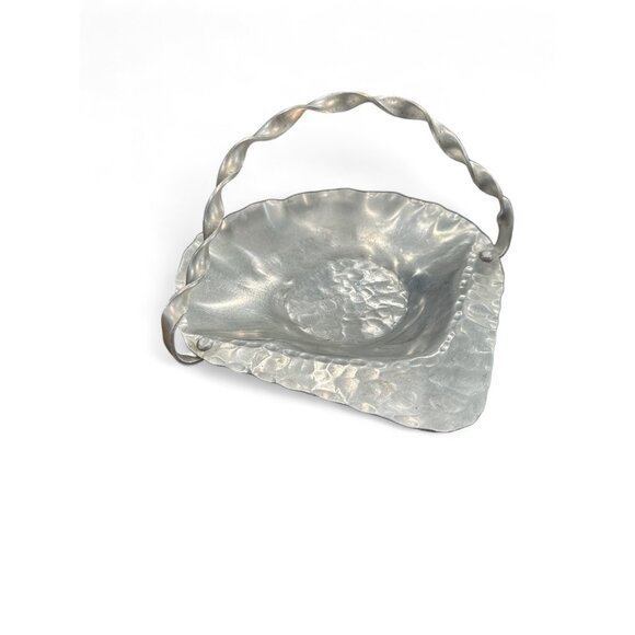 Silver tone BSb Handmade Norway Cromwell Aluminium Decorative Baskets Set of 2 - Picture 3 of 8